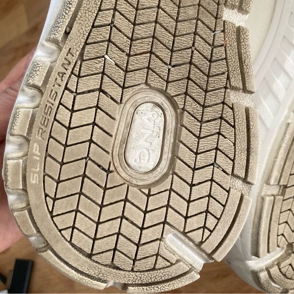 Brooks Addiction Walker 2 Leather size 9 2E extra wide - Picture 6 of 10